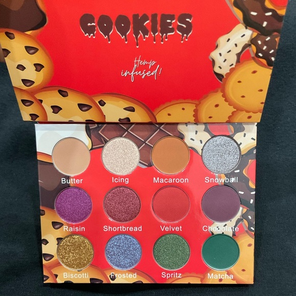 Millennial Beaute Cookies Eyeshadow Palette - Picture 6 of 7